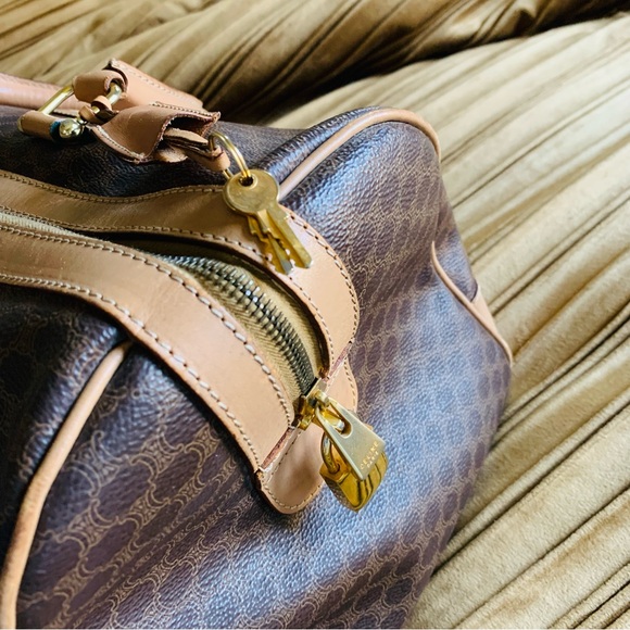 💯 AUTH CELINE Macadam Travel Bag - Picture 10 of 17